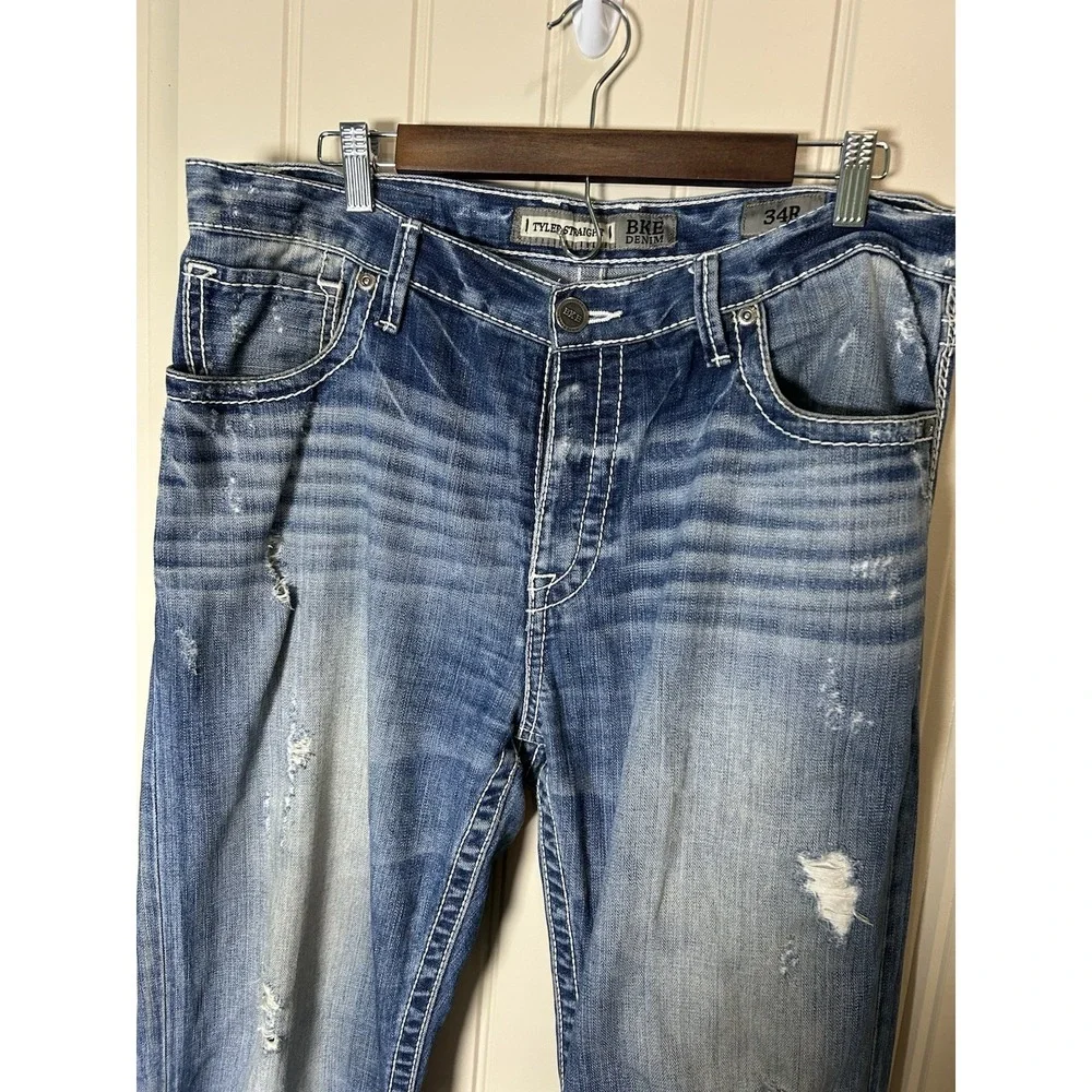 BKE Tyler Straight Jeans Mens 34R Blue Distressed Medium Wash Thick Stitch Denim
